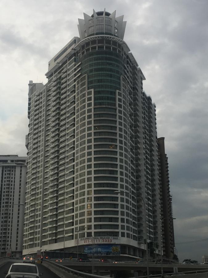 Regalia Suites By Ihost Kuala Lumpur Exterior photo