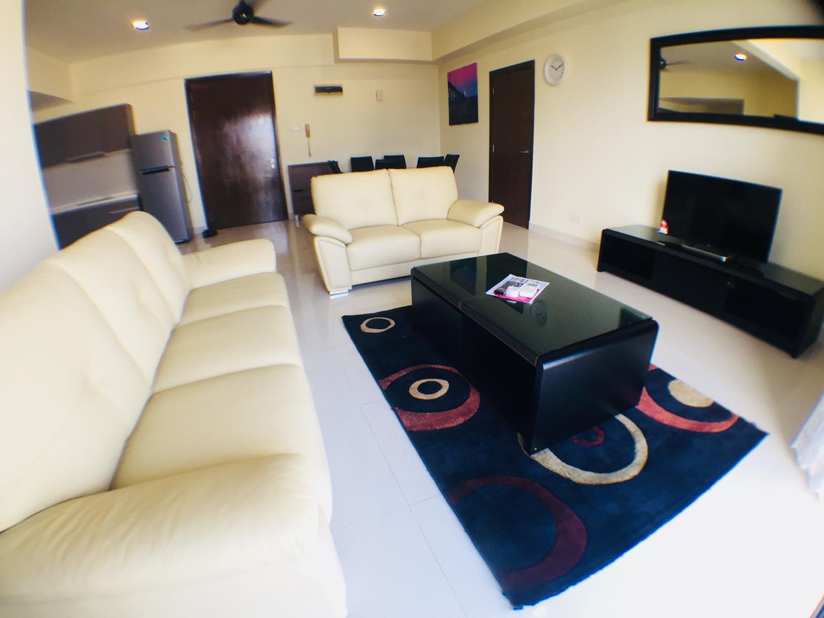 Regalia Suites By Ihost Kuala Lumpur Exterior photo